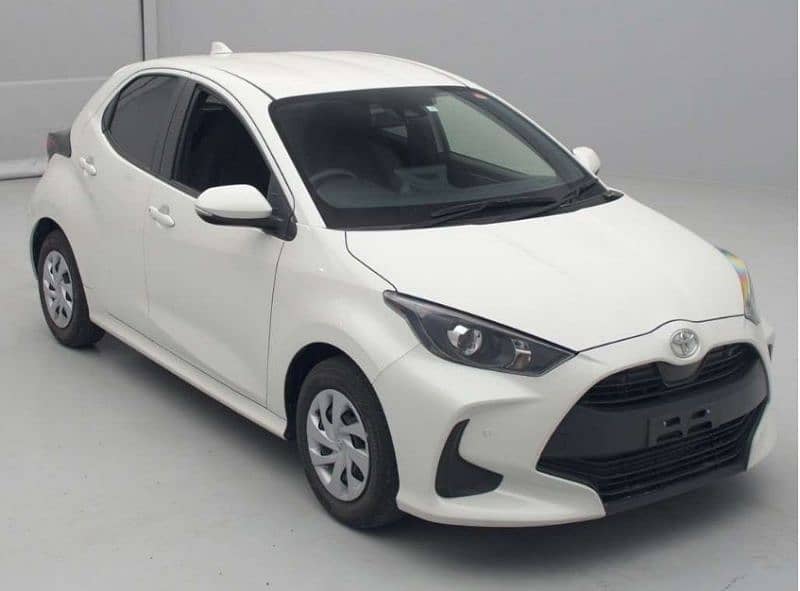 Toyota Yaris Japanese 2021 3