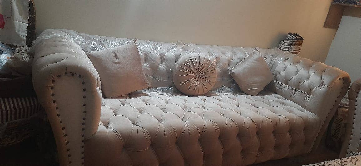 7 seater Sofa set new condition 1