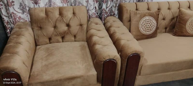 6 seater sofa set (Lahore made) 1