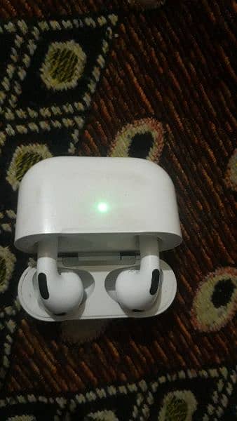 AirPods 1