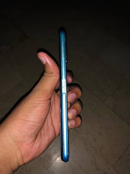 ViVo y20s 128 Gb 1