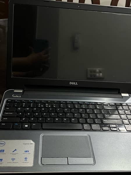 Dell Inspiron R 5537 2