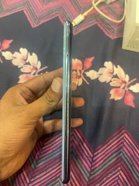 Redmi note 10 pro slighly used 1