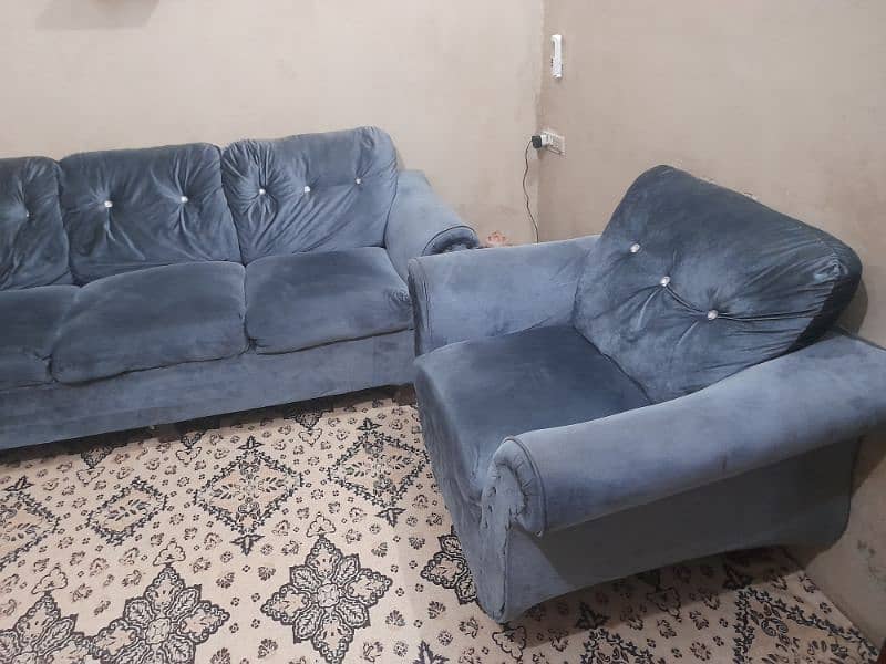 7 Seater Sofa Set Available for Sell 5