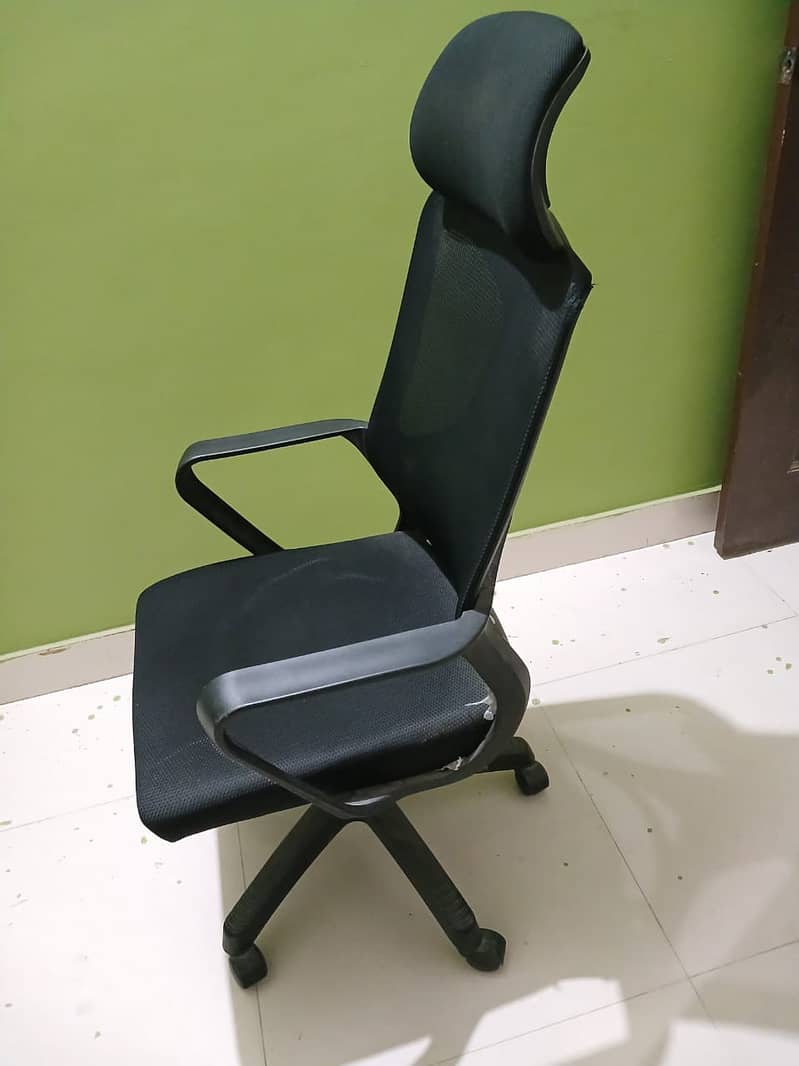 Office Executive Chair for Sell 3