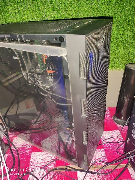 gaming PC i5 4gen condition 10/10 8