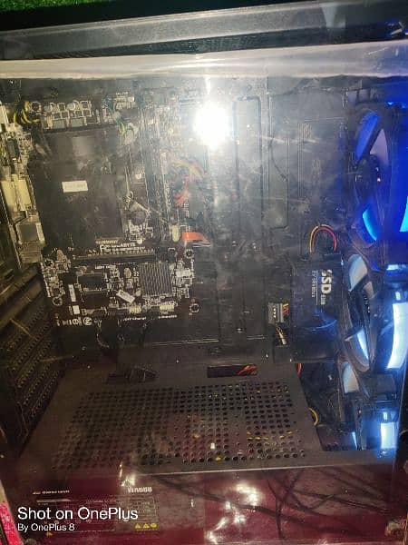 gaming PC i5 4gen condition 10/10 11