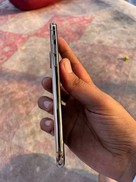 iPhone XS 256GB non pta 3