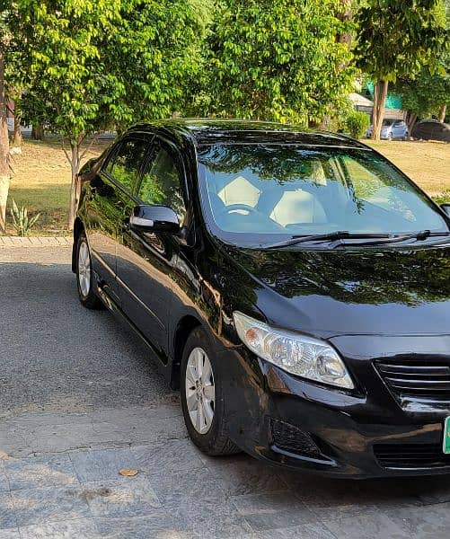 Toyota Corolla Altis 2010 1