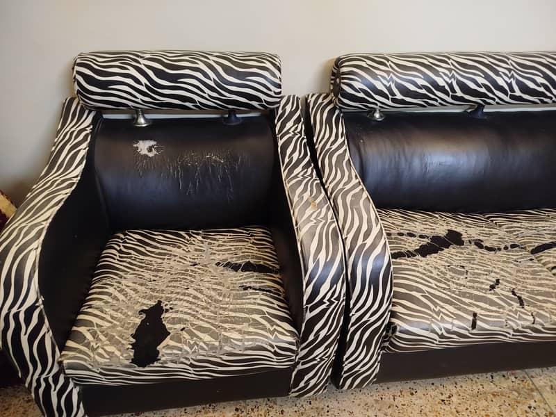 7 Seater used sofa set for sale 3