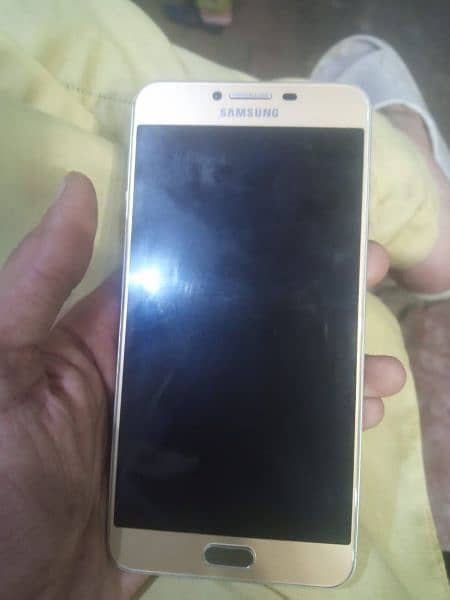 Samsung Galaxy c7 6