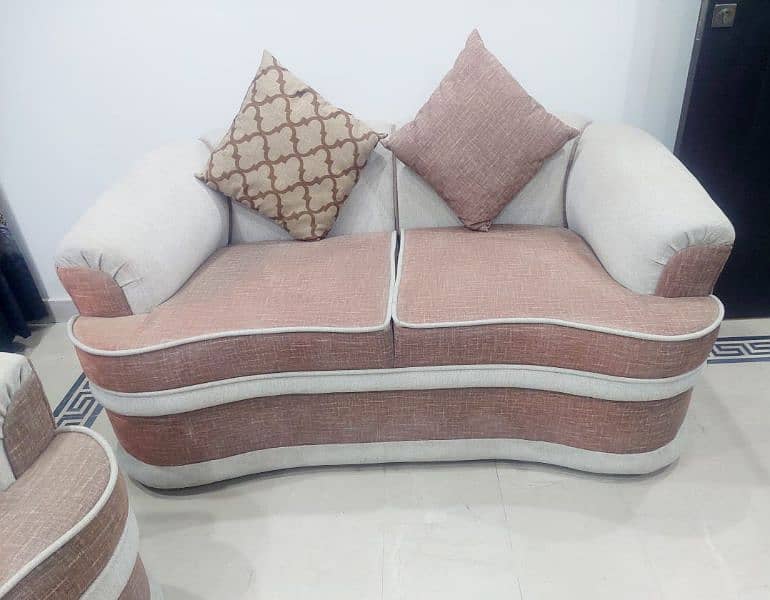 6 seater comforted sofa set 2