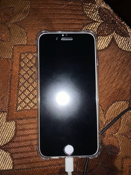 Iphone 7 Factory Unlock(3.5 months sim working) new condition i 2