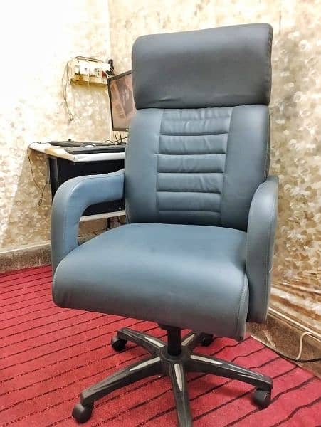 Boss chair / office chair / computer chair 0