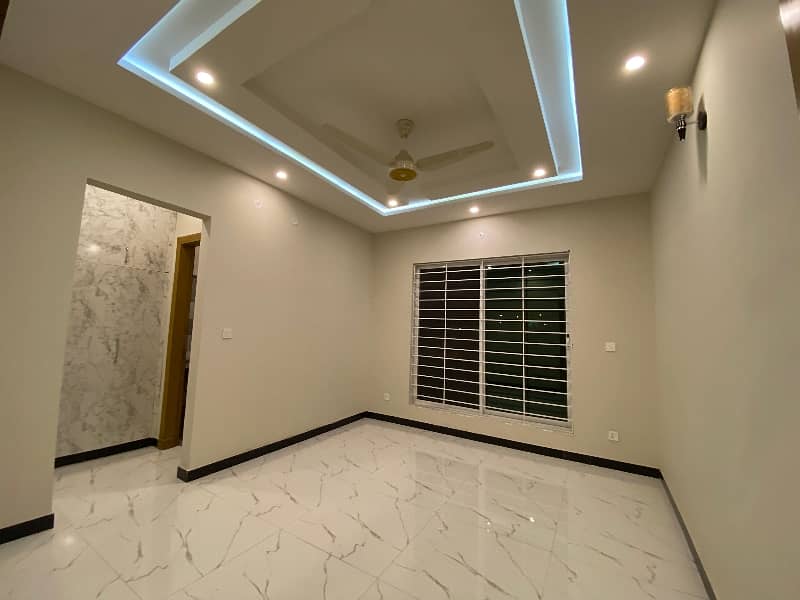 Luxury Brand New Designer Full House Available For Rent Bahria town phase 8 Rawalpindi Real Picture 7