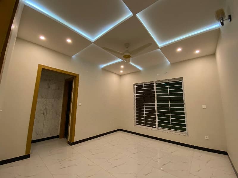 Luxury Brand New Designer Full House Available For Rent Bahria town phase 8 Rawalpindi Real Picture 19