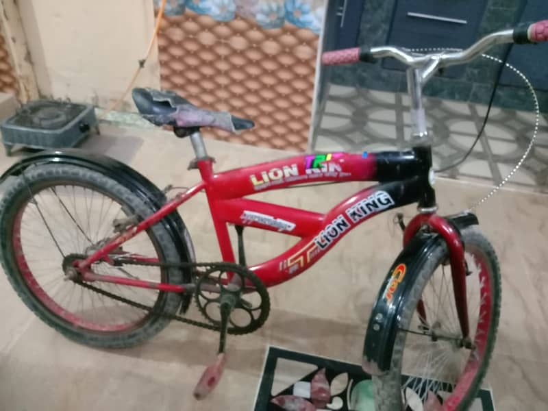 SELLING BICYCLE FOR 13 TO 15 YEARS KIDS IN NORMAL CONDITION 6