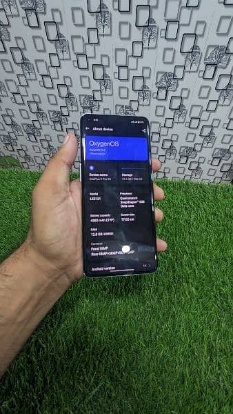 OnePlus 9pro 5G.    12/256 Dual Global.  03101873383 5