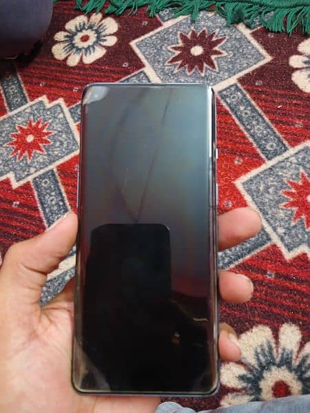 one plus 8  only glass break 1