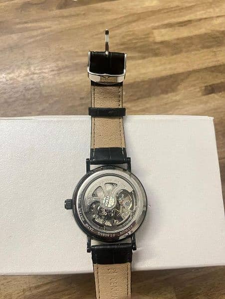 Fitron leather strap watch 3