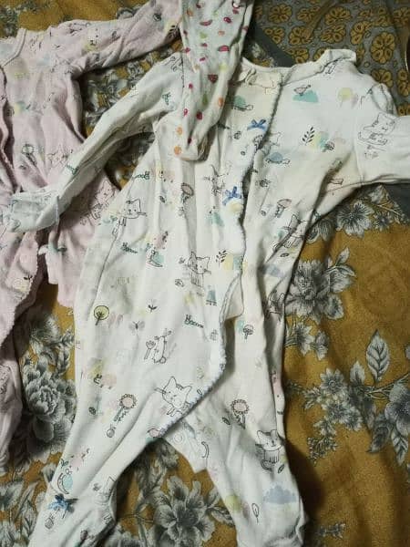 preloved baby girl full rompers 7