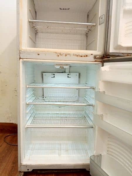 Home used fridge 3