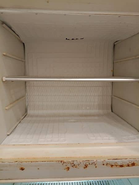 Home used fridge 4