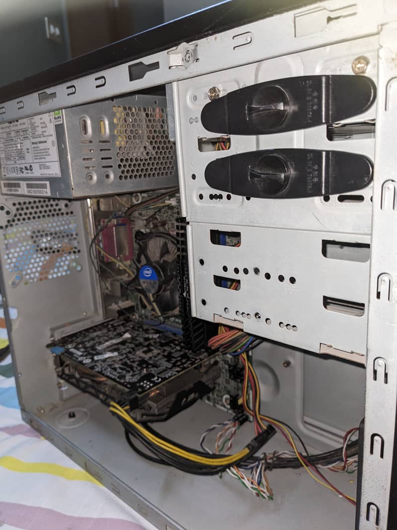 Intel  Xeon Gaming PC 4