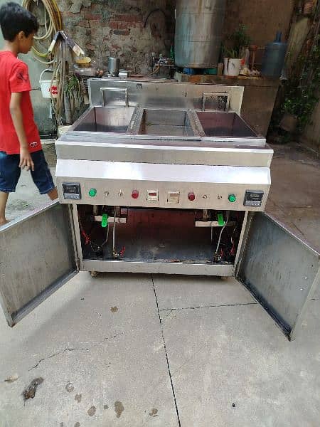 shawarma counter +fryer 5