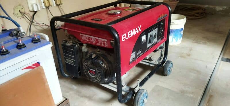 Elemax 6.5 KVA Original Japan. 1