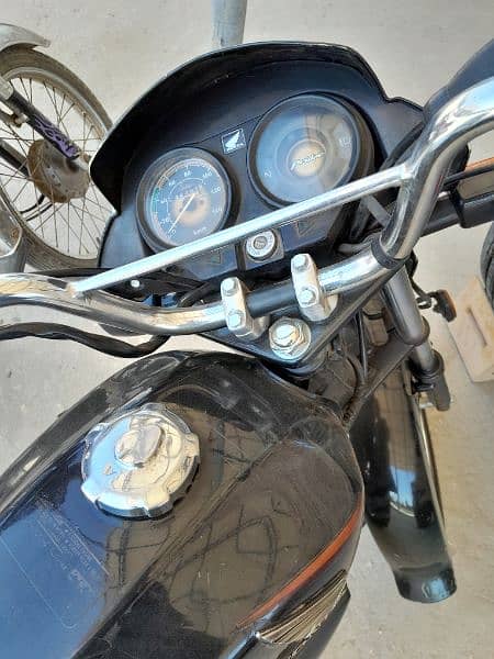 Honda Pridor 100 CC For sale in food condition 2