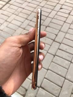 iphone xs PTA APPROVED