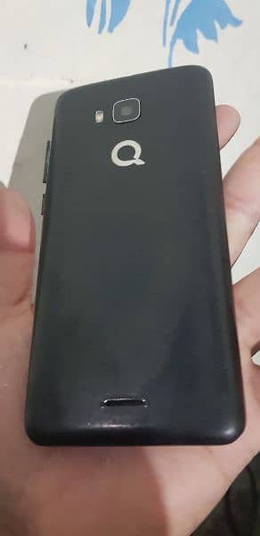 qmobile infinite b 1