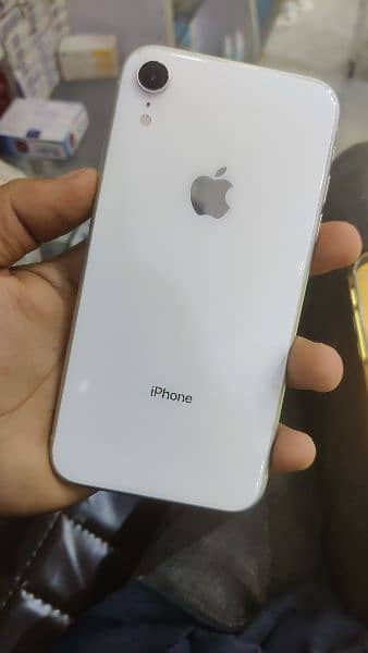 I phone XRiphone xr 0