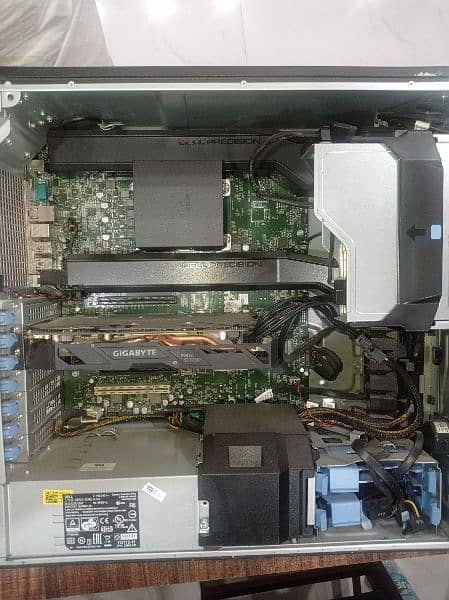 Dell precision T3610 5