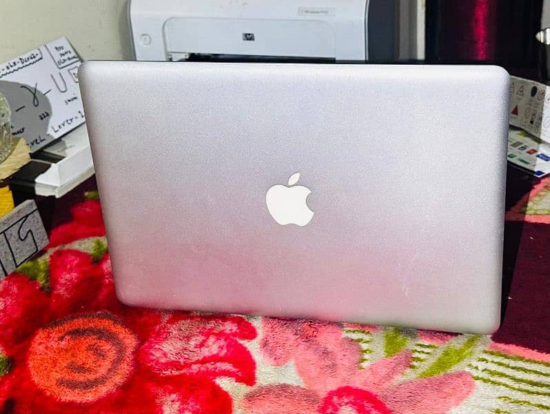 Mac book pro 0