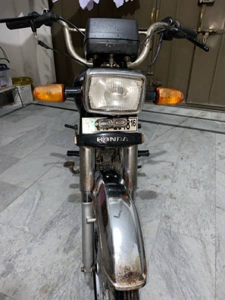 cd70 honda 2016 model 2