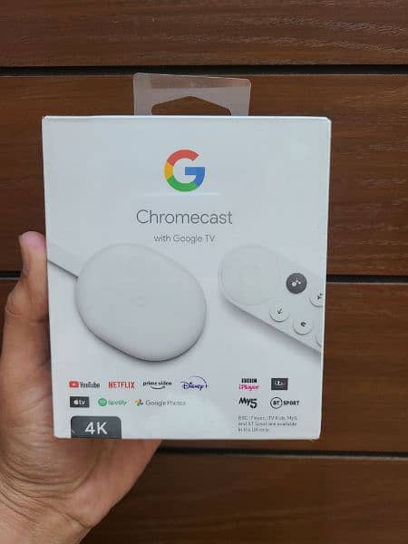 Google Chromecast with Google TV 4K Box Packed 0