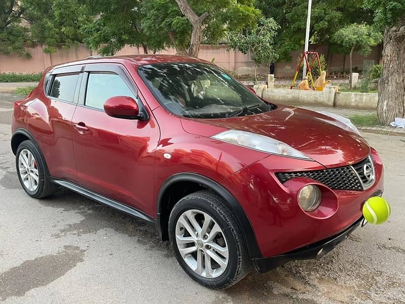 Nissan Juke model 2010/15 full option 1