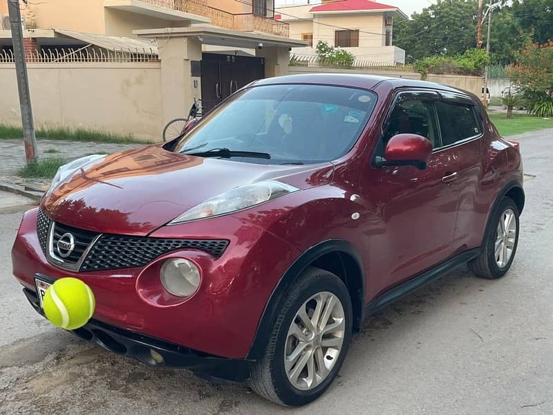 Nissan Juke model 2010/15 full option 2