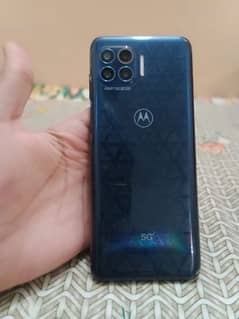 Motorola One 5G UW