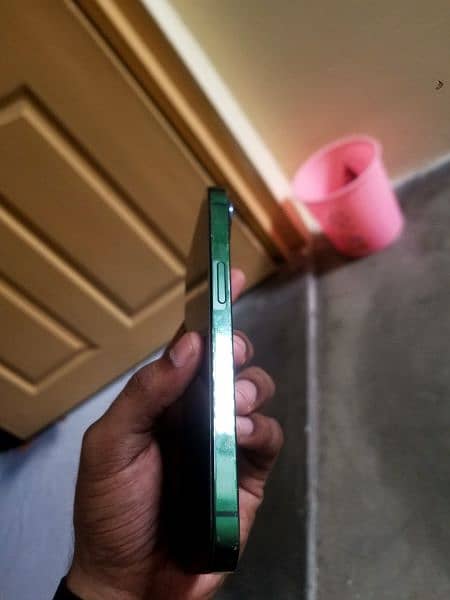 iPhone 13 non pta jv with box and cable 4