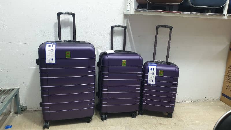 Luggage bags/ travel suitcases/ trolley bags/ travel trolley/ attachi 6