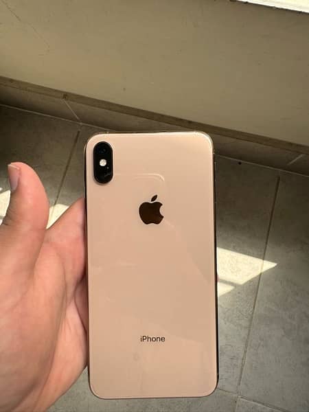 iphone XS Max 0