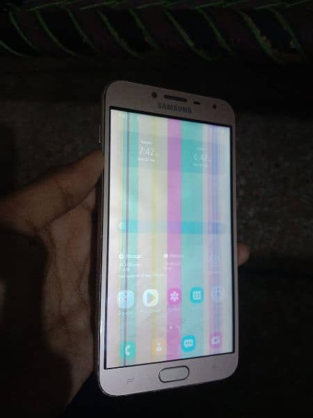 Samsung Galaxy j4 used like new 8