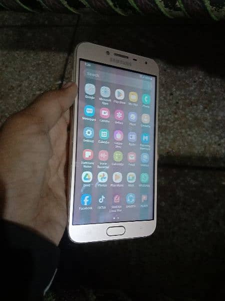 Samsung Galaxy j4 used like new 10