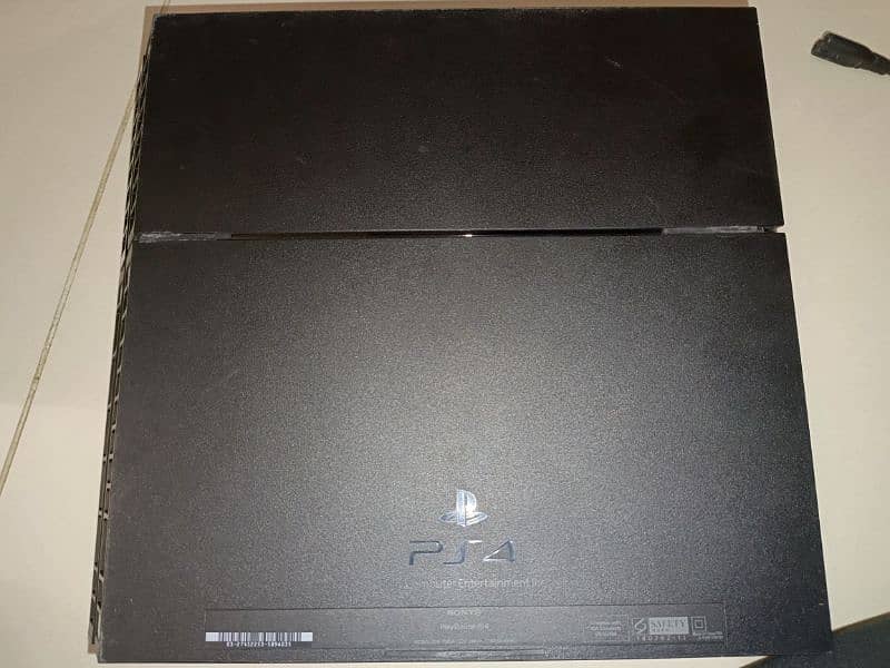 Ps4 Fat 1tb sealed With all accessories 5