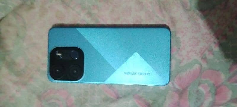 Tecno Spark Go 2023 0