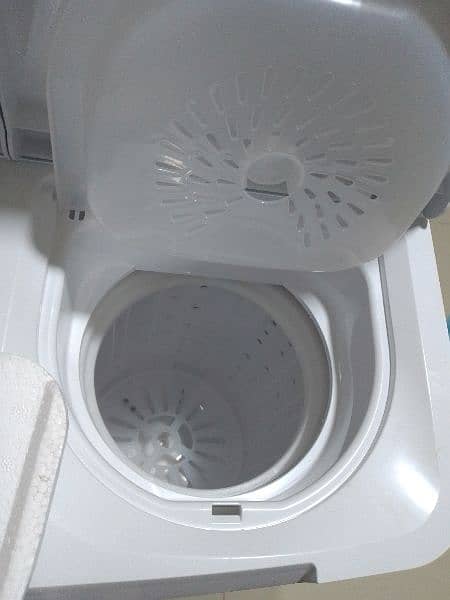 Dawlance washing machine 4