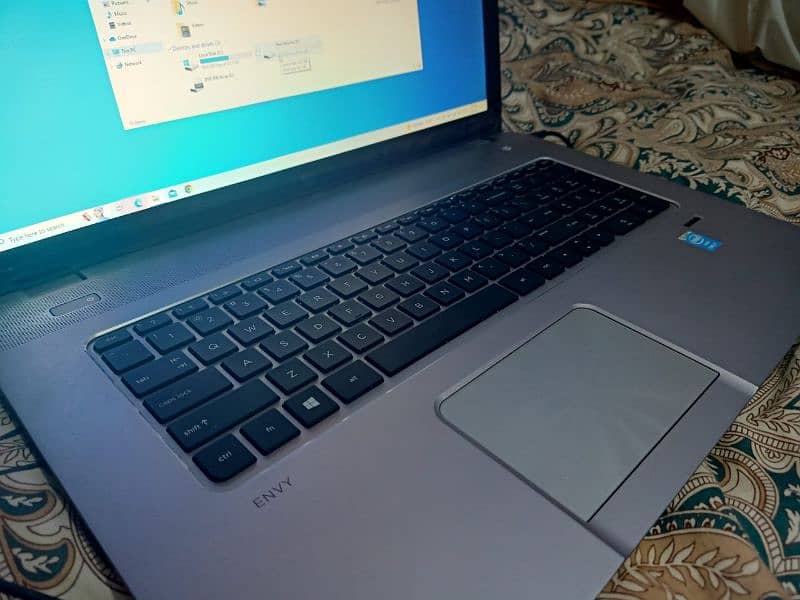 Laptop for Sale 1